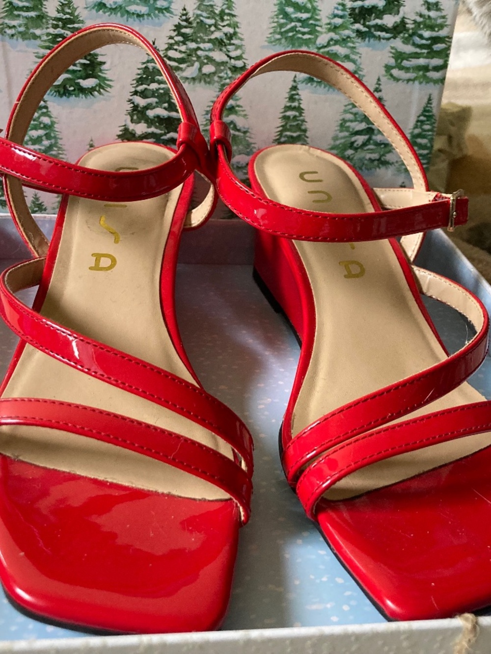Bright Red Glossy Heel Wedge